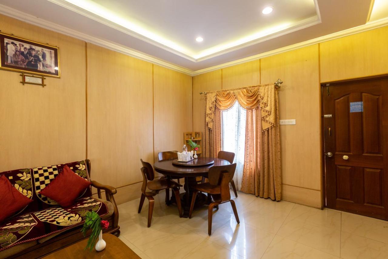 Kstdc Hotel Mayura Bhuvaneshwari Kamalapur Hampi Εξωτερικό φωτογραφία