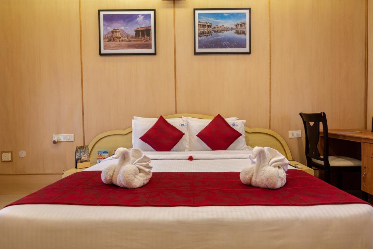 Kstdc Hotel Mayura Bhuvaneshwari Kamalapur Hampi Εξωτερικό φωτογραφία