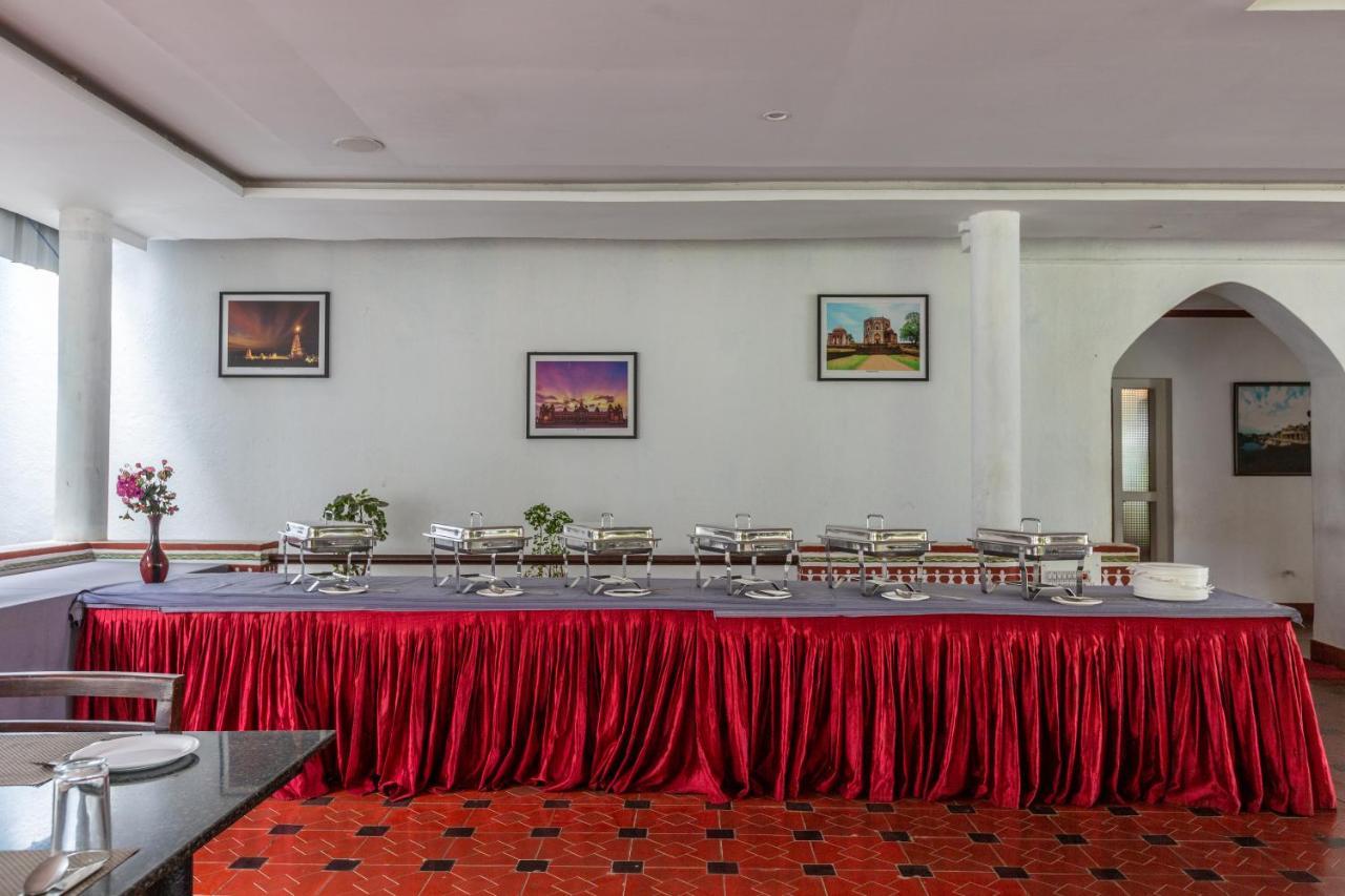 Kstdc Hotel Mayura Bhuvaneshwari Kamalapur Hampi Εξωτερικό φωτογραφία