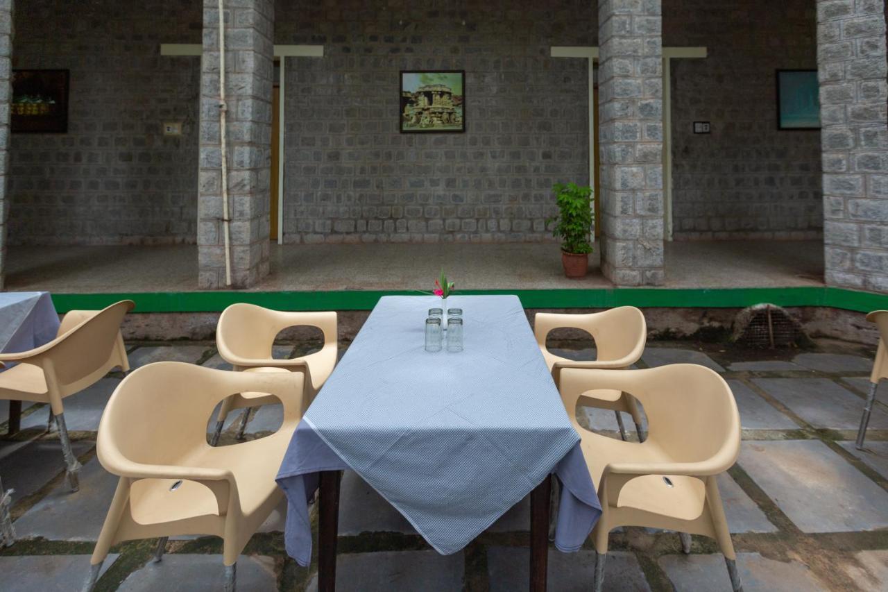 Kstdc Hotel Mayura Bhuvaneshwari Kamalapur Hampi Εξωτερικό φωτογραφία