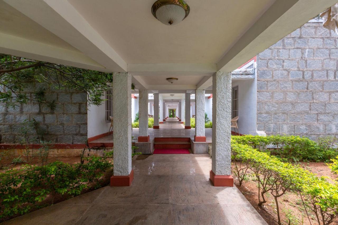 Kstdc Hotel Mayura Bhuvaneshwari Kamalapur Hampi Εξωτερικό φωτογραφία