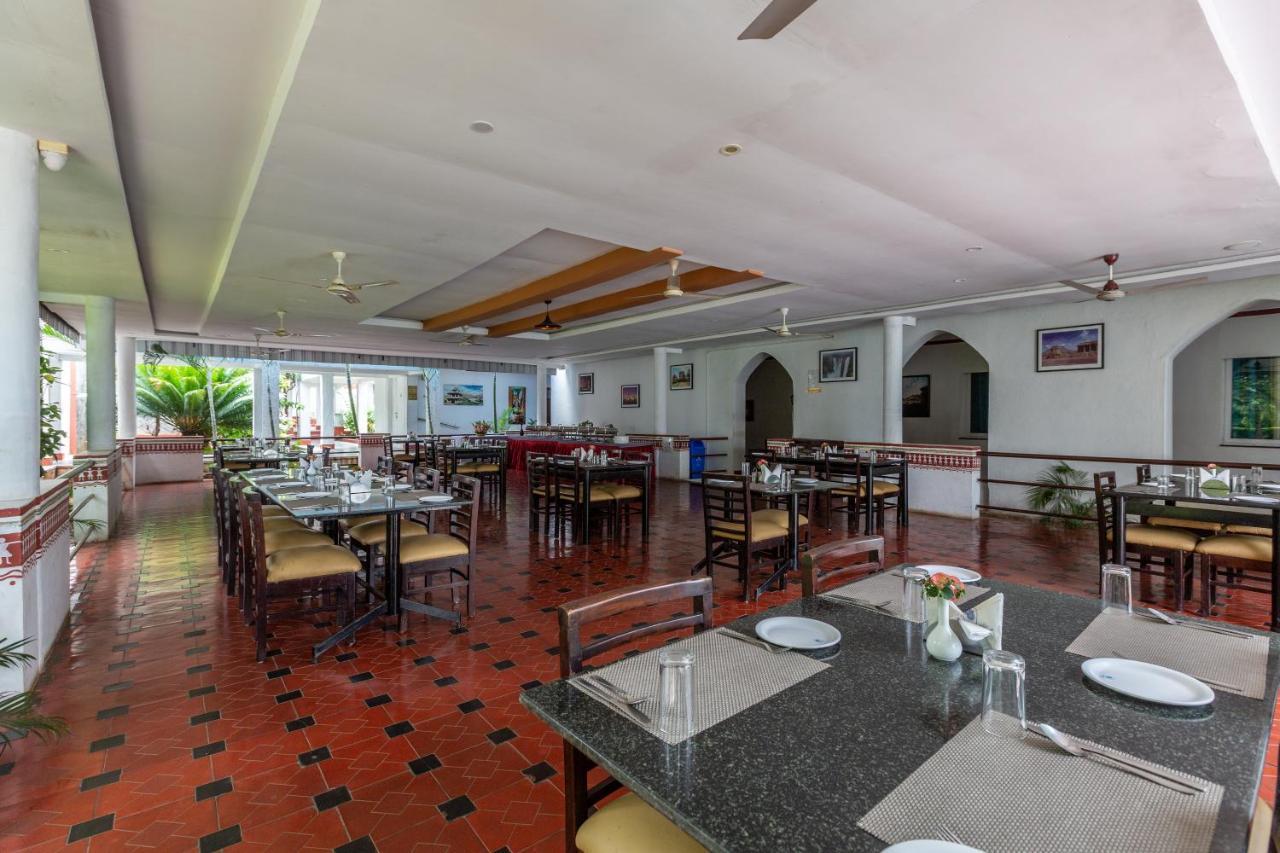 Kstdc Hotel Mayura Bhuvaneshwari Kamalapur Hampi Εξωτερικό φωτογραφία