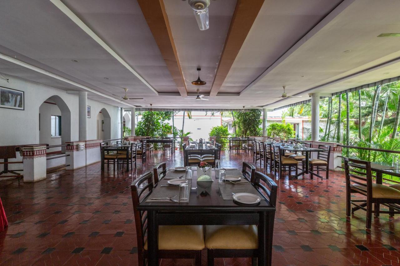 Kstdc Hotel Mayura Bhuvaneshwari Kamalapur Hampi Εξωτερικό φωτογραφία