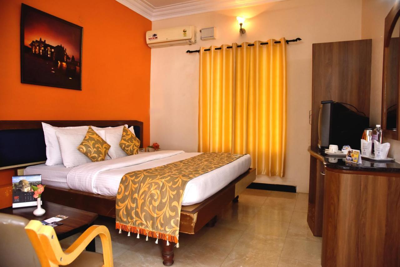 Kstdc Hotel Mayura Bhuvaneshwari Kamalapur Hampi Εξωτερικό φωτογραφία
