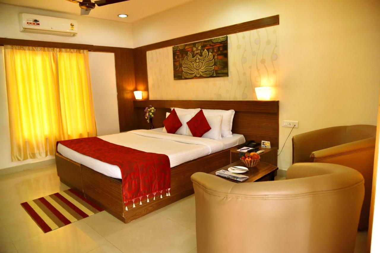 Kstdc Hotel Mayura Bhuvaneshwari Kamalapur Hampi Εξωτερικό φωτογραφία